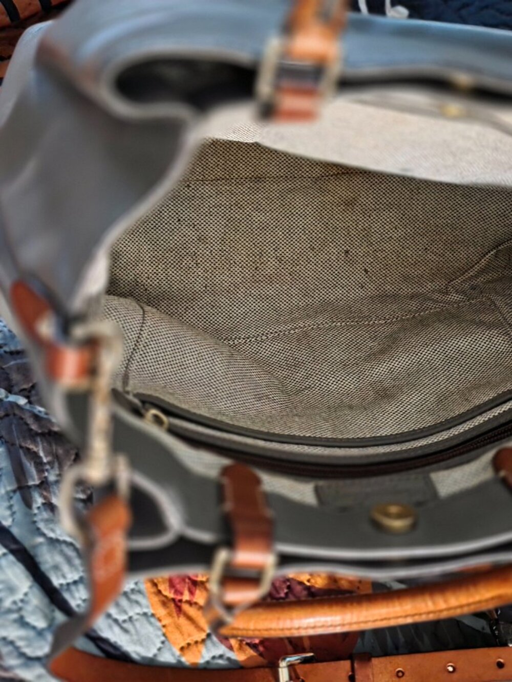 Dooney & Bourke Large Barlow Satchel in Taupe - Picture 3 of 9